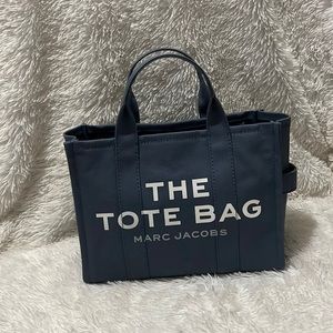 Marc Jacobs Small Traveler Tote